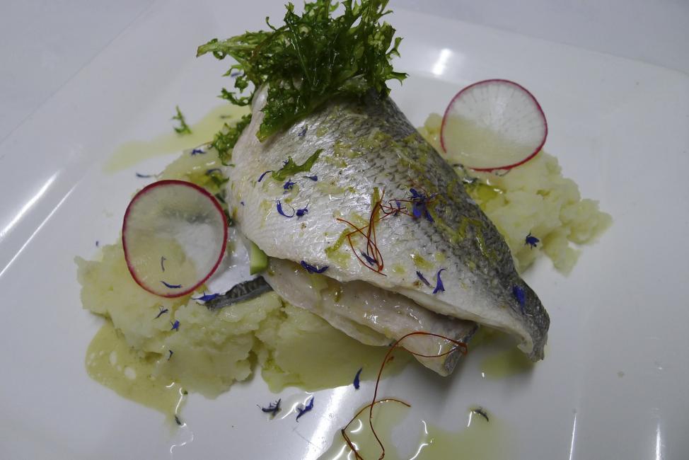 JetDine Menu sf2 - Sea Bass Gourmet